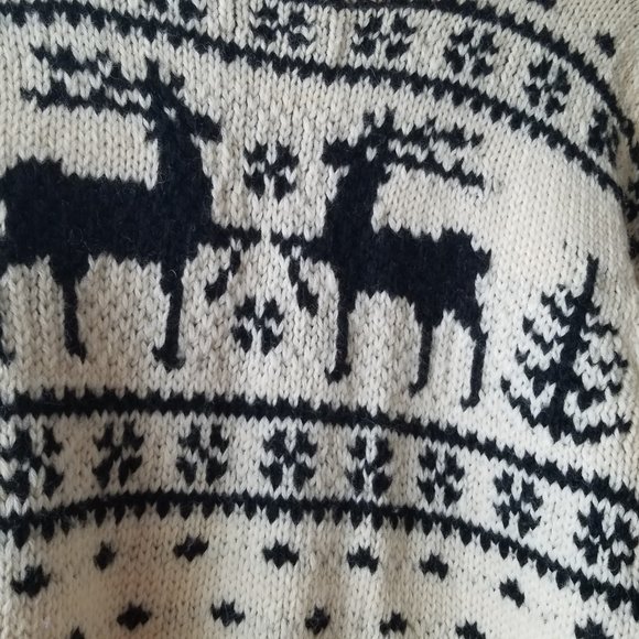 Unique branded Ralph Lauren Sweater 100 % wool. - Picture 10 of 16